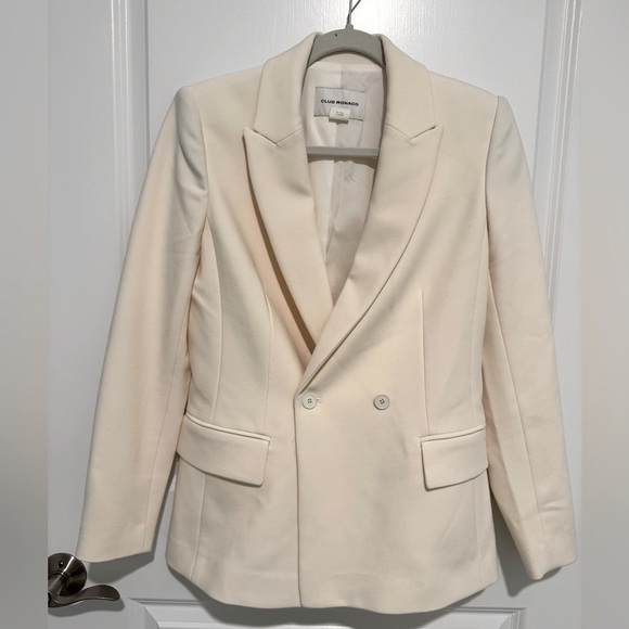 Club Monaco Jackets & Blazers - Club Monaco Cream Women’s Tuxedo Blazer
